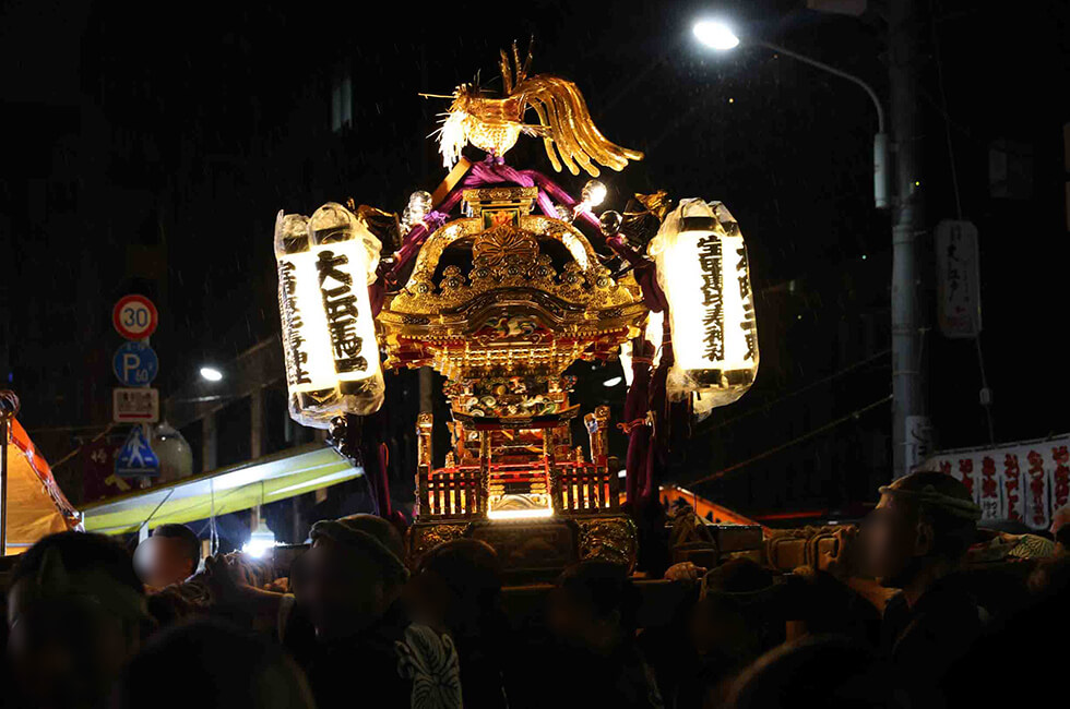 2025年べったら市の日中の賑わっている写真